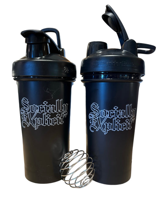 Protein Shaker for Socially Explicit Workout